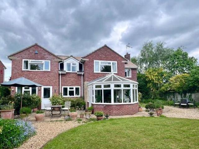 House for rent in Great Faringdon, Dromore