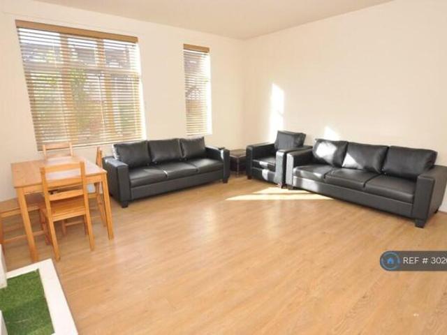 Farm for rent in London Borough of Barnet, Greater London