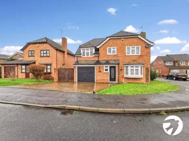 House for rent in Swanley, The Butts