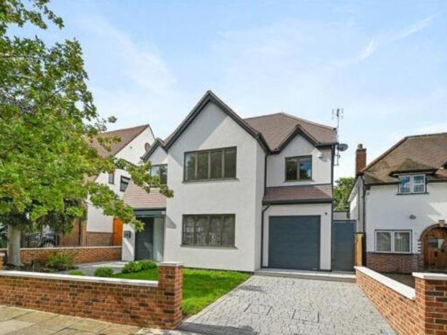 House for sale in Greater London