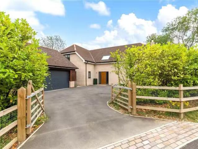 House for rent in Highfields Caldecote, Arrington