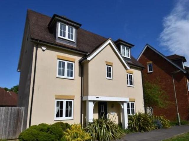 House for rent in Red Hill, Surrey