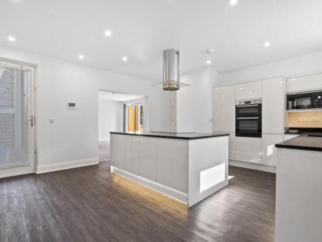Farm for rent in Nottingham, Highland