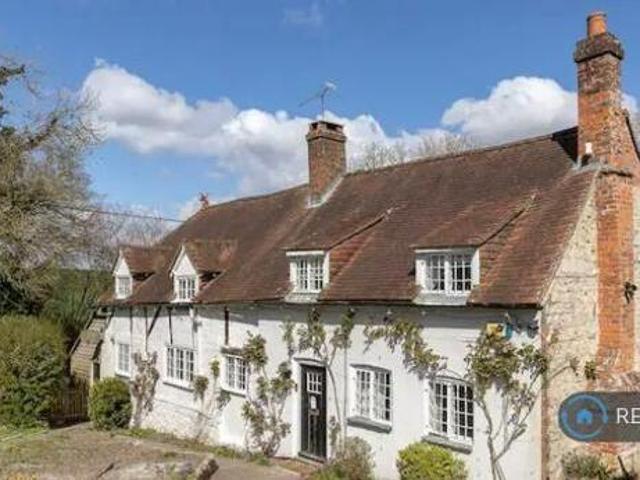 House for rent in Lyons, Greater London