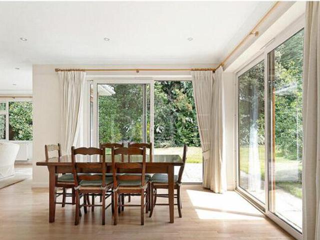 House for sale in Kingston upon Thames, Greater London