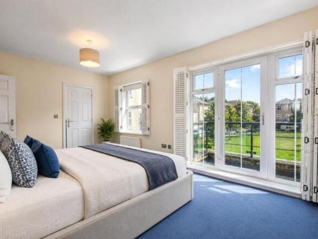 Farm for rent in Queen Elizabeth Park, Guildford