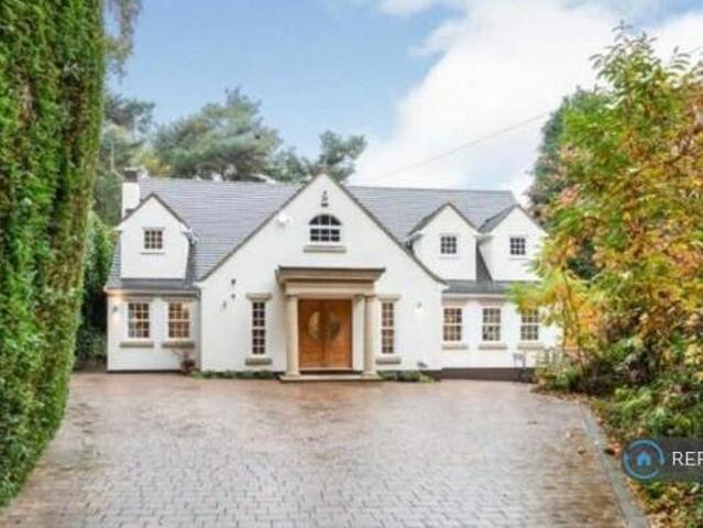 House for sale in Surrey