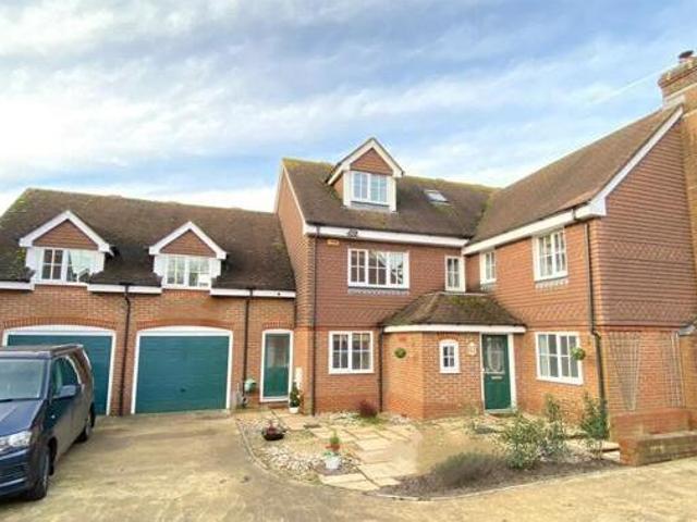 House for rent in Lyons, Greater London