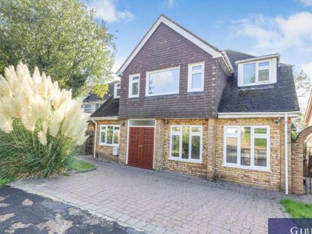 House for rent in Pinner, Greater London