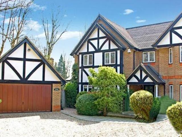 House for sale in Batchworth, Hertfordshire