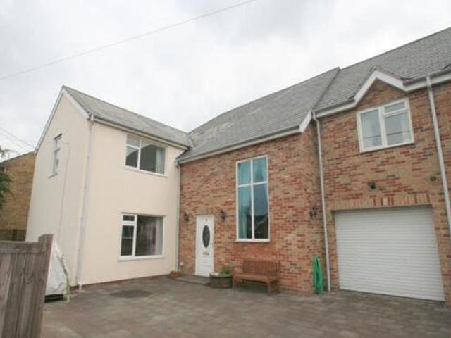 House for rent in Lyons, Greater London