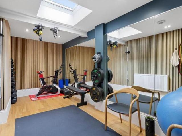 Property for rent in Twickenham, Greater London