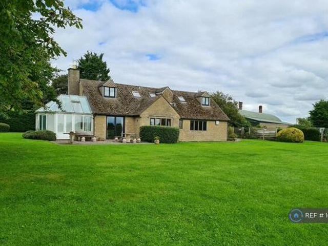 House for rent in School House, Gloucestershire