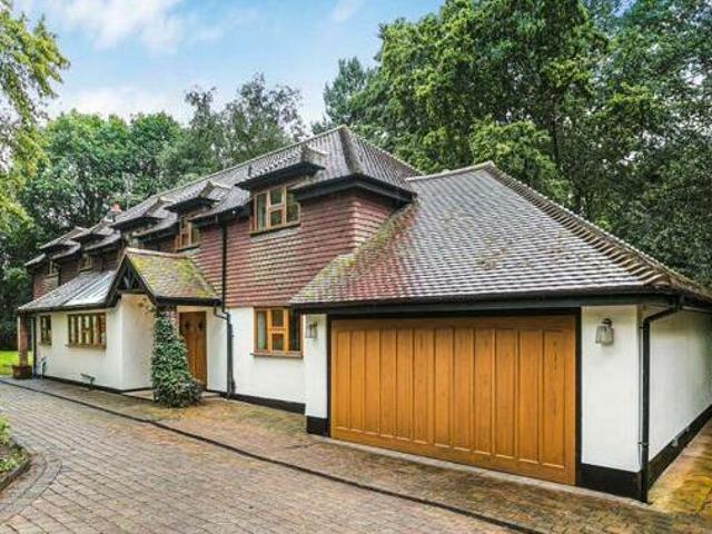 House for sale in City of London, Greater London