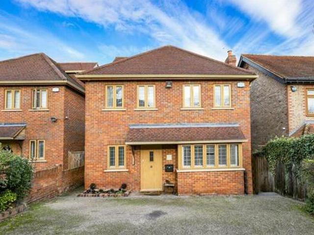 House for sale in Epping