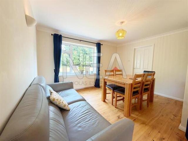 Farm for rent in Reading