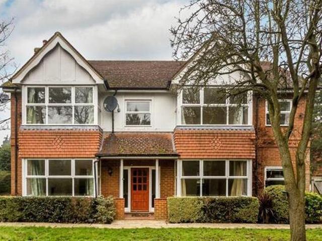 House for rent in Surrey