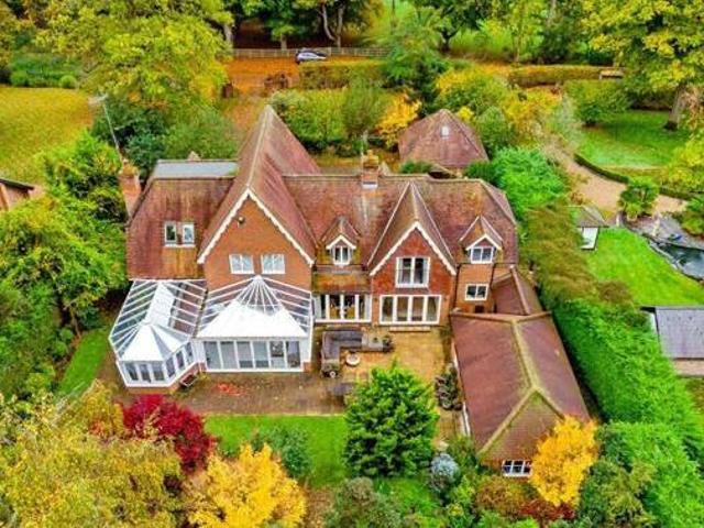 House for sale in Welwyn, Welwyn Hatfield