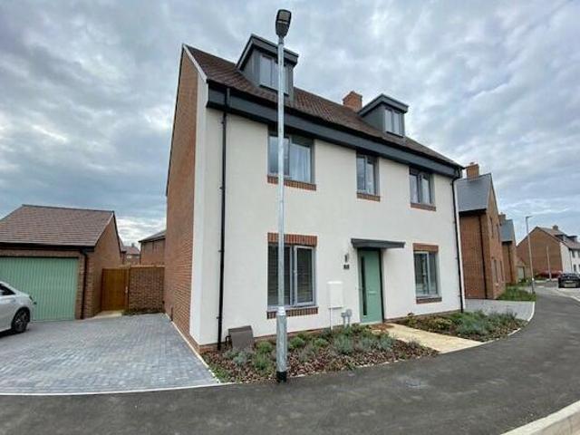 House for rent in Lyons, Greater London