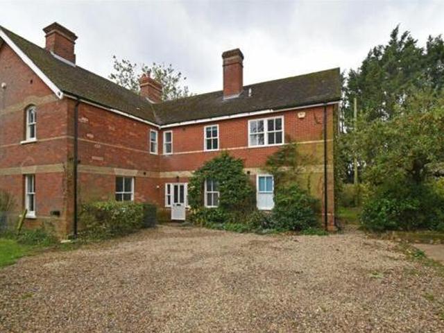 House for rent in Lyons, Greater London