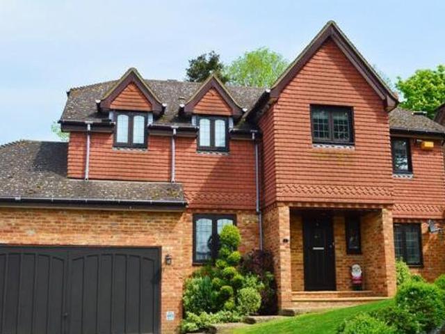 House for sale in Westfield, Woking