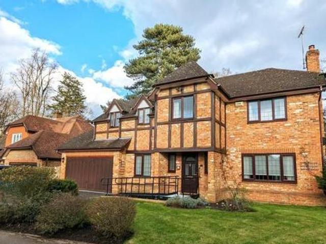 House for rent in Horsell, Woking