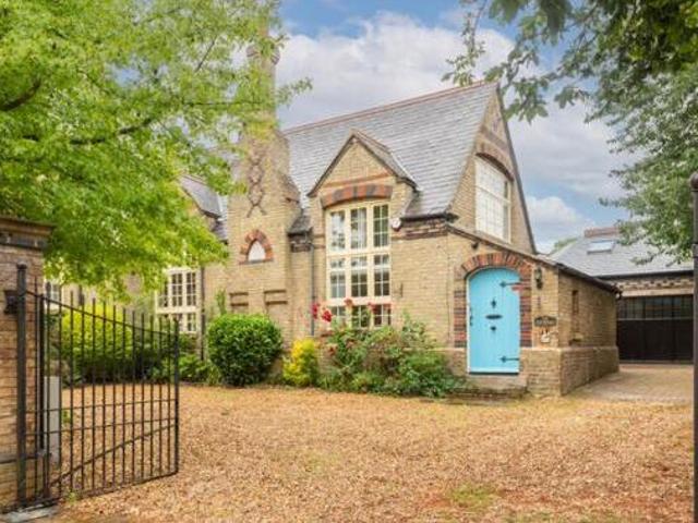 House for rent in Lyons, Greater London