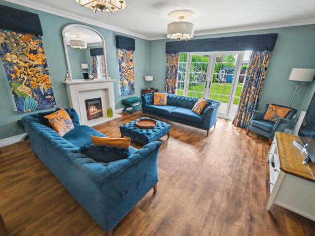 Farm for rent in Tettenhall, West Midlands