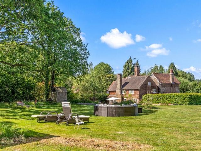 House for sale in Horsham, West Sussex
