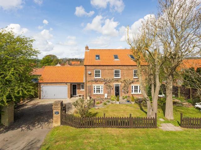 House for sale in Duggleby, North Yorkshire