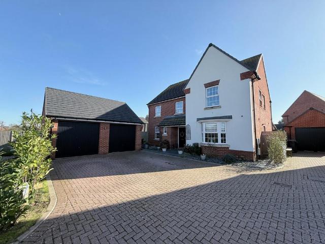 House for sale in Aldingbourne, Clapham