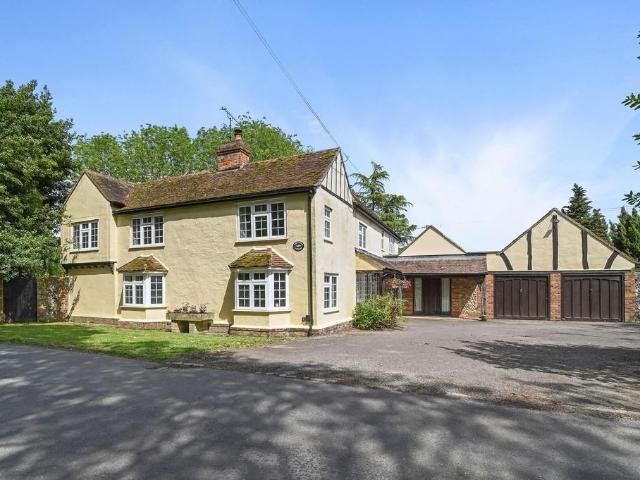 House for sale in Chipping Hill, Essex