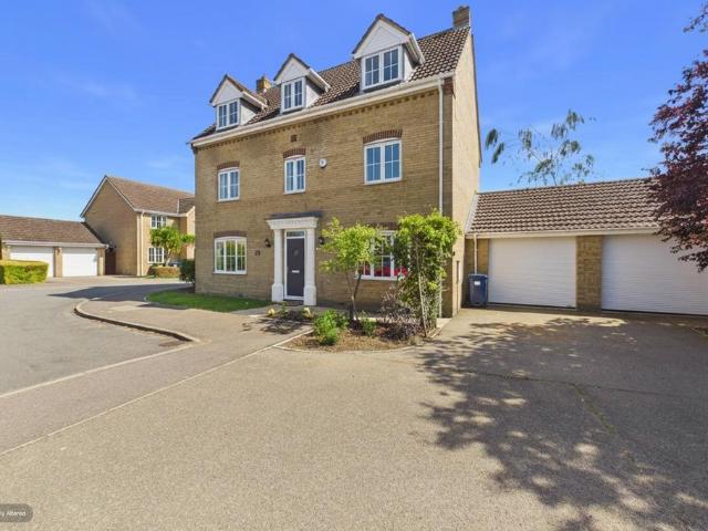 House for sale in Huntingdon, Cambridgeshire