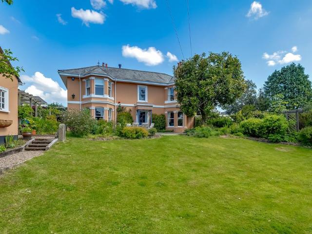 House for sale in Higher Compton, Mount Wise