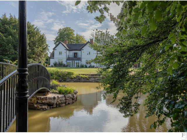 House for sale in Barton, Leicestershire