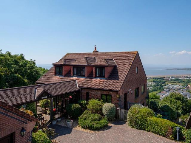 House for sale in Worlebury, Weston-super-mare
