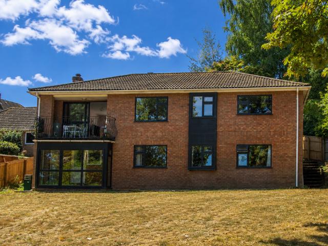 House for sale in West Hill, Budlake