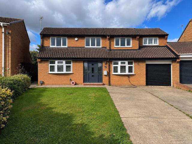 House for sale in Oxclose, Washington