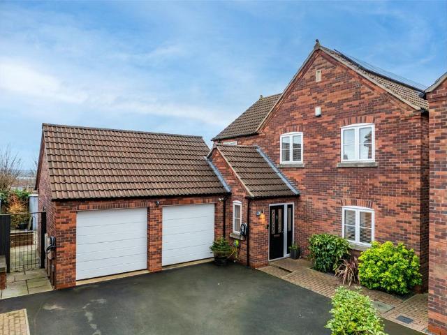 House for sale in Gedling, East Midlands