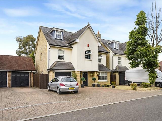 House for sale in Maypole, Monks Orchard