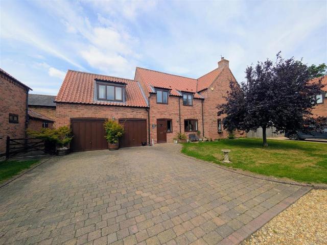 House for sale in Alverton, East Midlands
