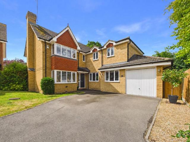 House for sale in Shinfield, Spencers Wood