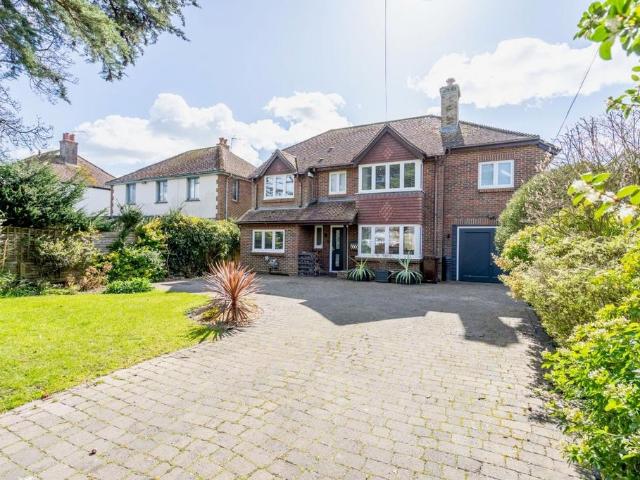 House for sale in Felpham, Clapham