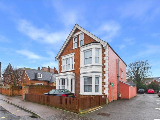 House for sale in Walton, Eastbridge