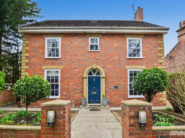House for sale in Murdishaw, Halton