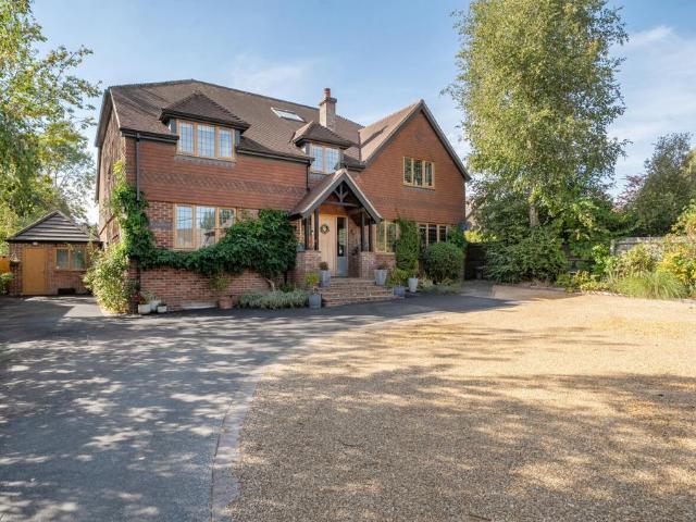 House for sale in Waltham Chase, Winchester