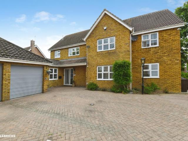 House for sale in Chelmsford, Essex