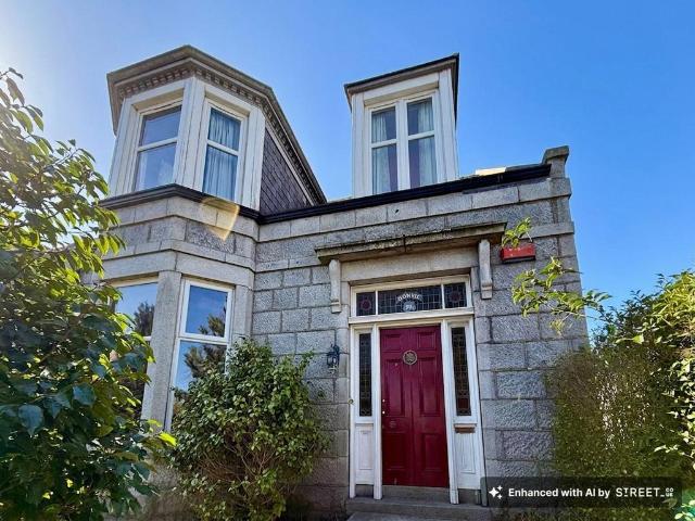 House for sale in Woodside, Ballindoch
