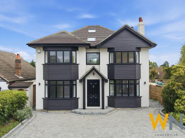 House for sale in Hutton, Navestock Side