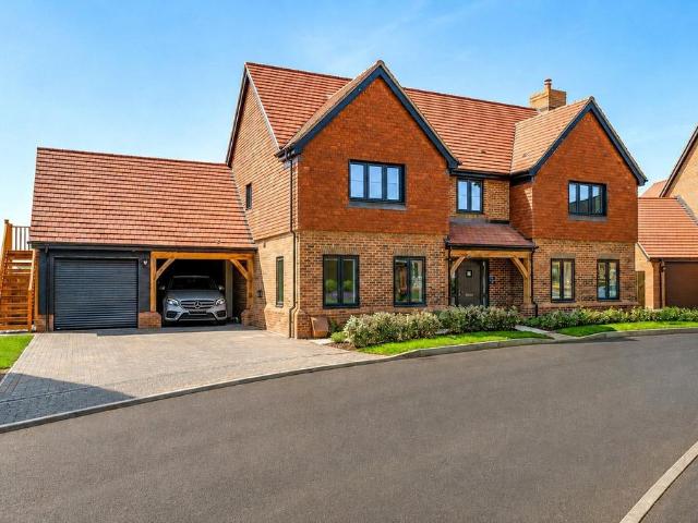 House for sale in Mortimer, West Berkshire